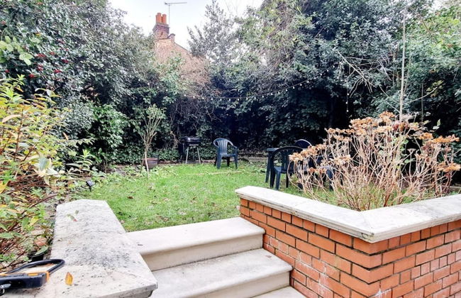 Garden Flat of a Charming Victorian Property in Central London With Aircon and Family-friendly - Foto 13