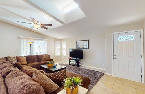 Pool and Hot Tub Access Lake Havasu Lakehouse - Foto 6