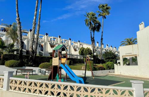 Contemporary House in Cabo Roig - Photo 39