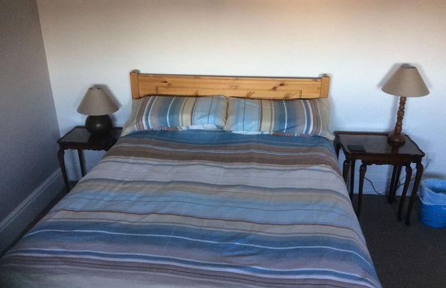 Lovely 4-bed Victorian House in Bangor by the sea - Photo 2