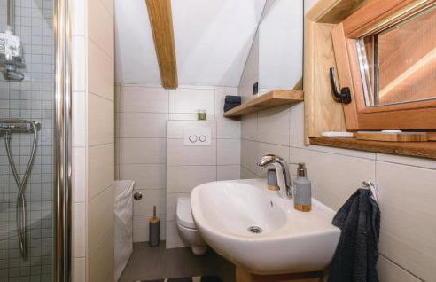 Beautiful Home In Gornji Zvecaj - Foto 50