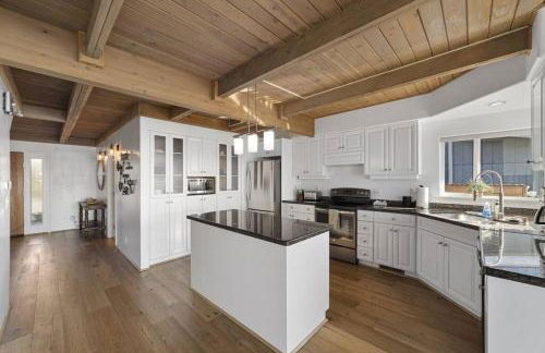 New Beautiful Waterfront at Sandy Point - Photo 45