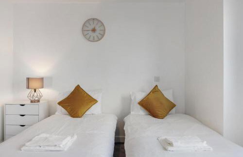 Stylish New-Build 1-Bed Retreat for 4 In The Heart of Brixton, Easy London Access - Foto 4