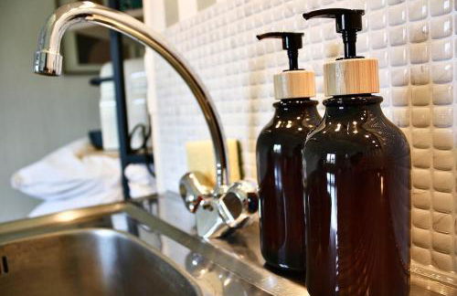 Small studio Parking - Metro B - Lyon Sud Hospital - Foto 11