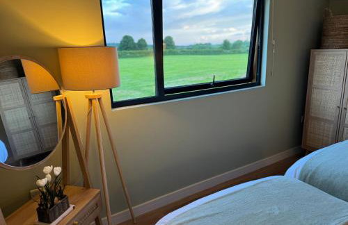 Unbox at Poplar Tree - Photo 26