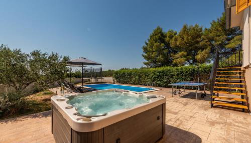 New! Holiday Home Tina with pool - Foto 4, Other