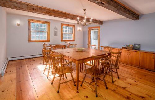 Mtn Views Colonial Home on Kingdom Trails! - Foto 4