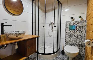 Błękitny Domek- dom i dwa oddzielne apartamenty - Foto 58