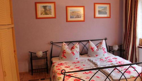 Bungalow in Alt Bukow Near the Beach - Photo 3