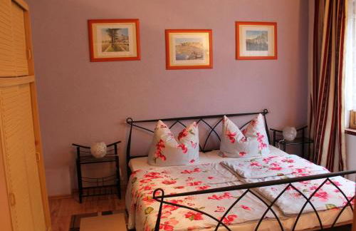 Bungalow in Alt Bukow Near the Beach - Photo 3