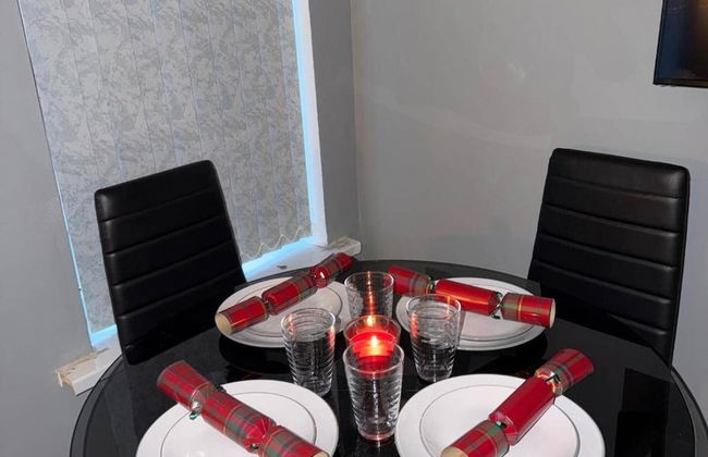 City Chic Retreat In Birmingham - Photo 10