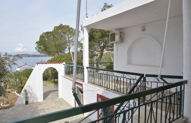 Salamis Beachfront House - Foto 8