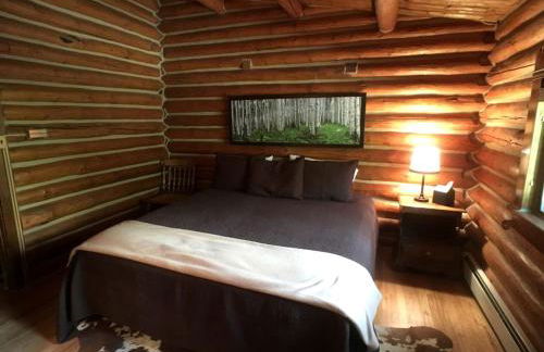 Amazing Lodge Rental Ideal for Events in Encampment, Wyoming - Foto 7