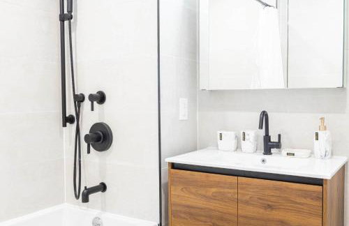 149BK-202 NEW Condo 1BR IN PRIME GREENPOINT BK - Foto 39