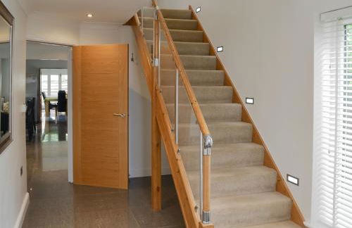 Oswald House - Photo 8