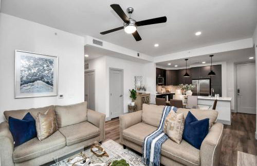 Haus of Blues-HighRise-NRG Stadium-Med Center- Private Parking - Foto 10