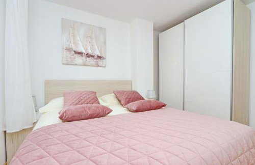 Villa Green Bay Apartments - Photo 79