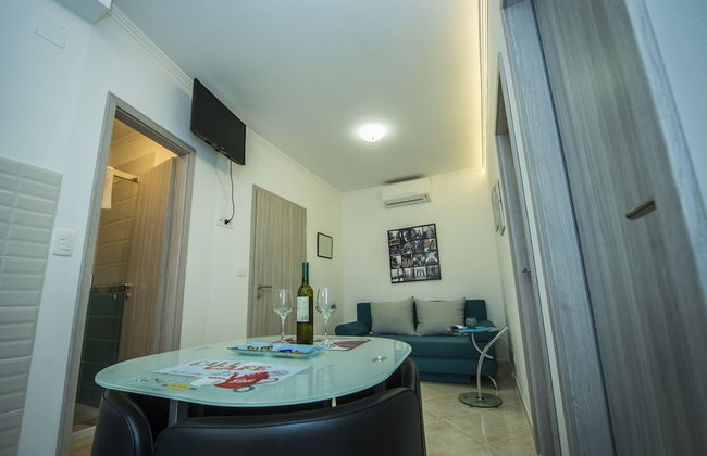 Mar - With View - A1-blue - Foto 16