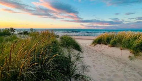 Spacious 4-Bedroom Home Near Indiana Dunes National Park - Foto 5