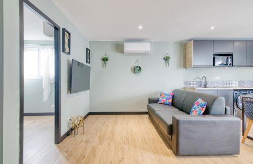 First flight Colomiers - à 8 mn de l'aéroport- Proche Airbus - 6 voyageurs - Foto 17