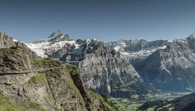Montagne alpine di Grindelwald