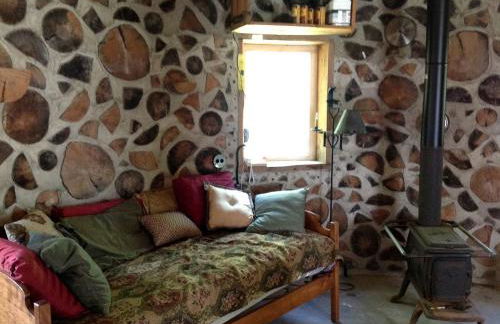 Magical Off-Grid Cottage Rental for Weekend Getaways in Upstate NY - Foto 7