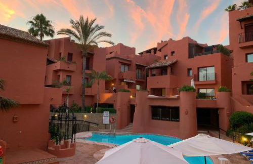 Beachside Apartment in Marbella - Photo 18