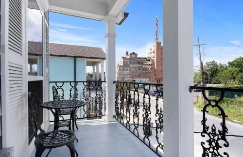 Mid-City 4BR w Pool & Balcony Near Streetcar & FQ - Foto 19