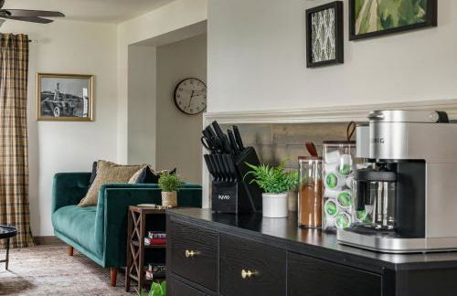 12-mins walk to ND - BBQ I Old Money Sports Glam - Pet Friendly! - Foto 25