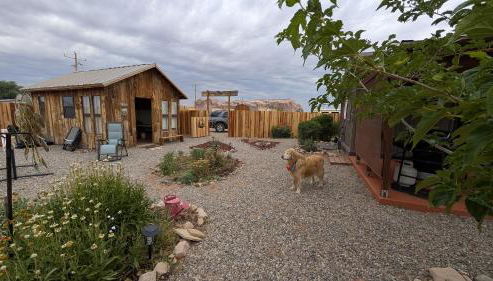 Basecamp Bluff - Bungalow with Patio, Dogs Welcome - Foto 3