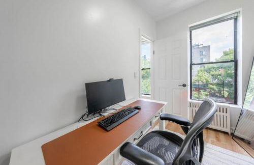 Luxury 3BR Park Slope w Office and Washer Dryer - Photo 17