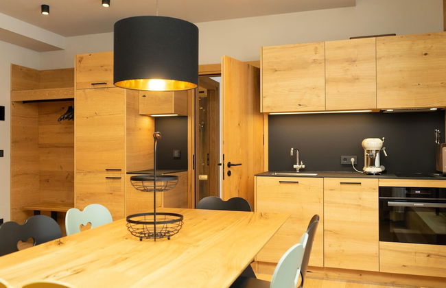 Apartment in Schrocken Near Ski Arlberg - Photo 7