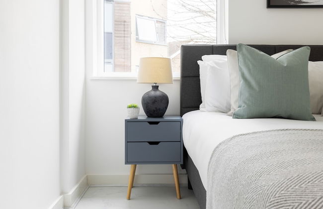 Luminous 2 Bed Balcony Flat in Islington - Foto 25