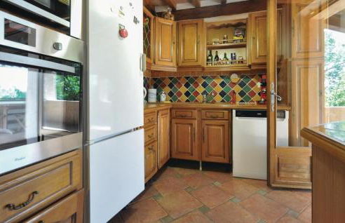 Beautiful Home In St Paul En Foret - Foto 3