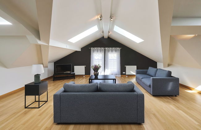 Mamaison Residence Diana - Photo 21