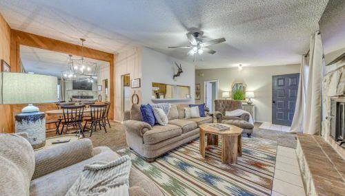 1 Mi to Ski Slopes Alto Escape with Game Room! - Foto 5