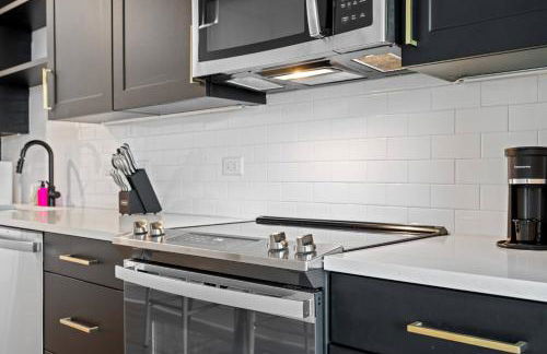 Spacious Studio in Midtown Free Pool and Parking - Foto 7