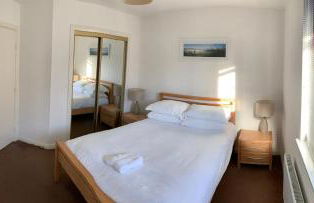 Aberdeen Serviced Apartments - Bloomfield - Photo 4