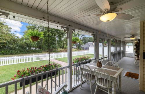 Imperial Porch Haven Cozy Fire Pit Fenced Yard - Foto 68