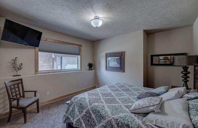 Avalanche Chalet at Terry Peak - Foto 9