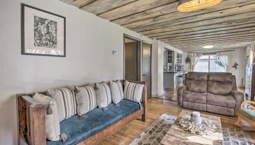 Eclectic Ladysmith Hideaway Hike and Hunt! - Foto 5