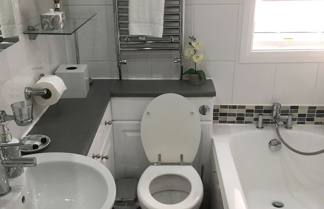 Luxurious Apartment in Kensington & Chelsea - Photo 25