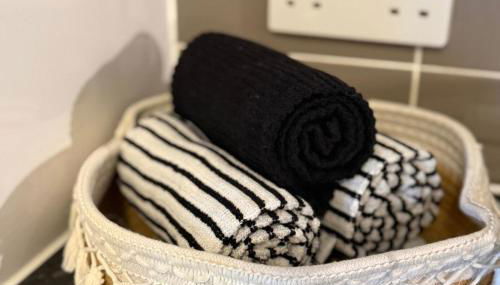 Flat - Sleeps 4 - Parking - Balcony - Pet friendly - Foto 4