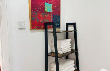 Cosy Inn near Luton Station, Mall and Luton Airport 10 Min - Foto 53