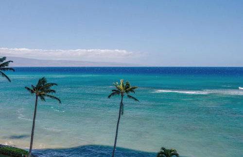 Oceanfront Modern Coastal Remodel - Serene Sunsets & Relaxation on Large Lanai - Foto 40