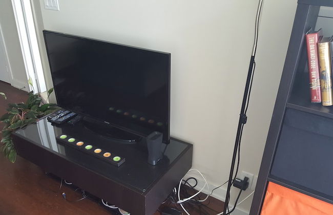 Custom Luxury Suite - By Elite Suites - Photo 44