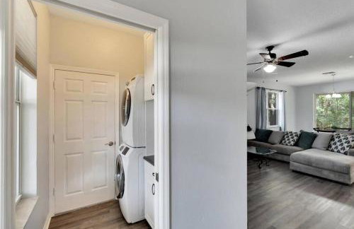 Spacious 3BR Family Home Near Sponge Docks - Foto 42