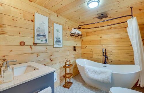 Secluded Cabin with Mtn Views about 33 Mi to Bigfork! - Photo 15