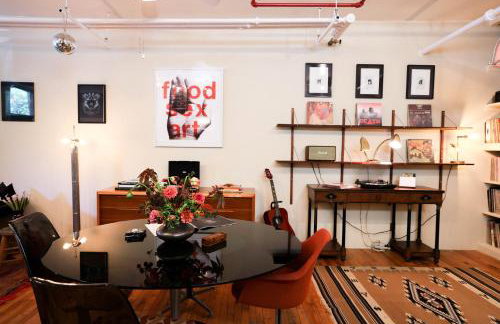 Artistic Vintage Loft in Williamsburg - Photo 4