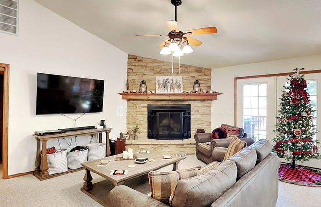 Blue Spruce Retreat by Ruidoso Vacation Rentals - Photo 1